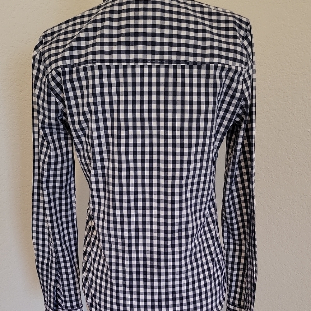 Abercrombie & Fitch Navy and White Checkered Button Down Shirt - Picture 4 of 4